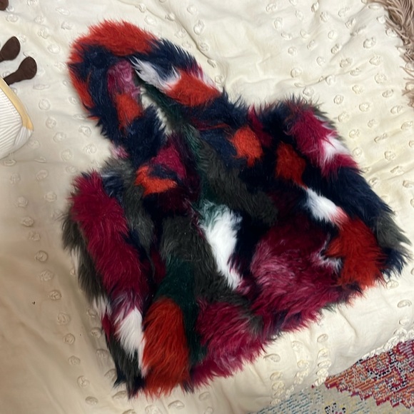 Urban Outfitters Handbags - Urban Outfitters Furry Purse